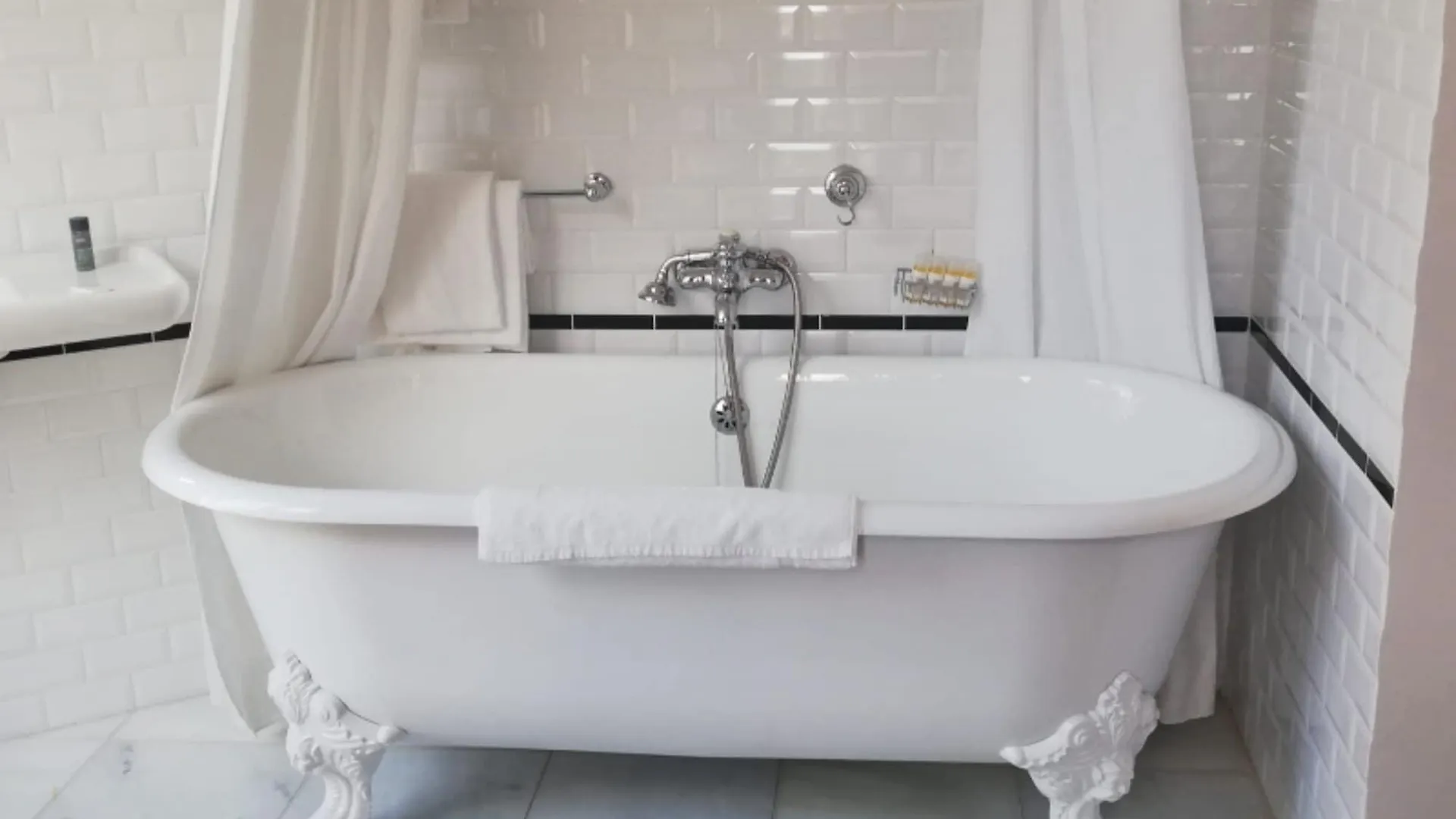 Hotel Emile Le Marais Paris