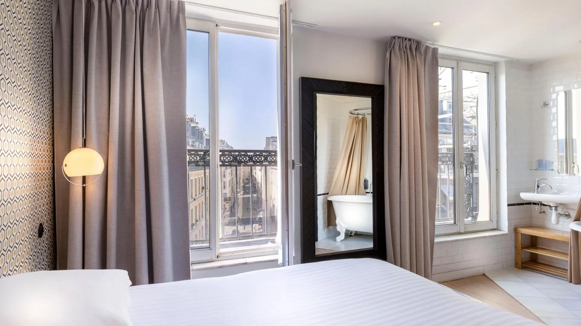 Hotel Emile Le Marais Paris 3*,